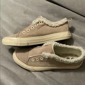 Gypsy Jazz Tan Sneakers with Cream Trim